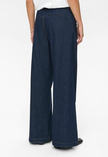 Свободные джинсы