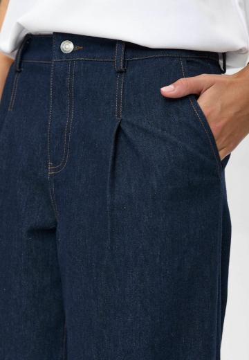 Свободные джинсы