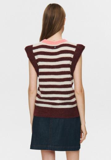 Пуловер без рукавов