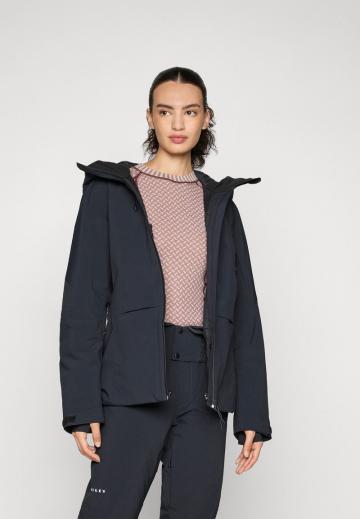 Спортивная куртка