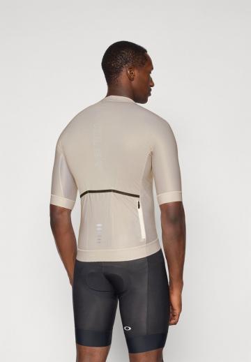 Спортивная форма