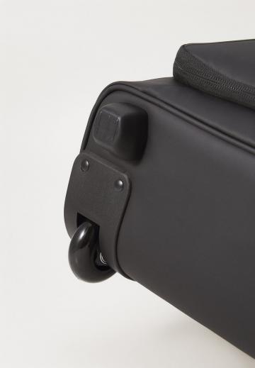 Чемодан на колесах