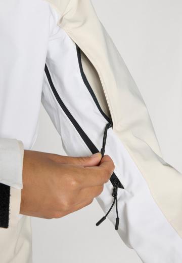 Спортивная куртка