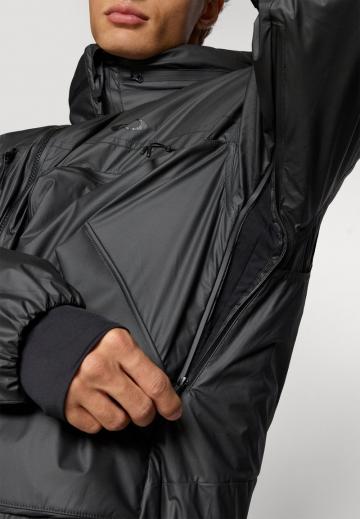 Сноубордическая куртка