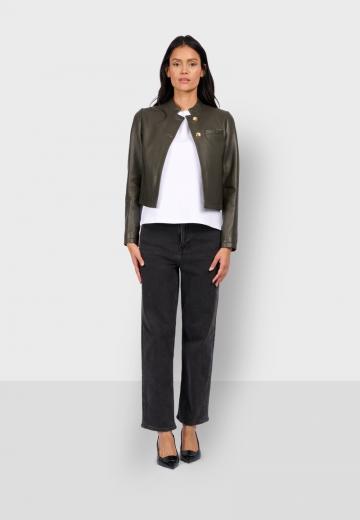 Короткая куртка