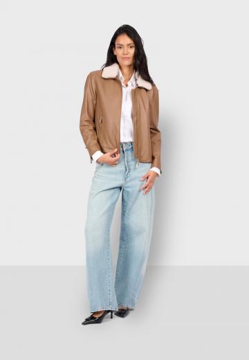 Кожаная куртка