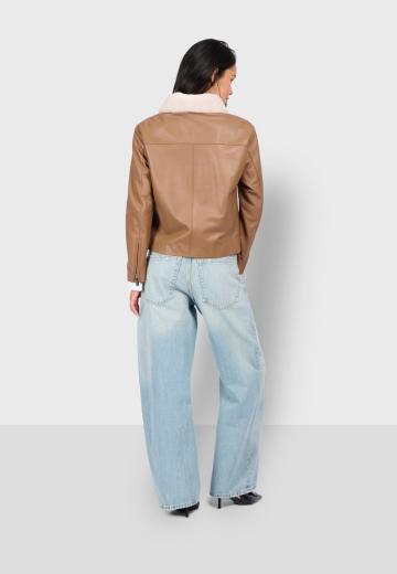 Кожаная куртка