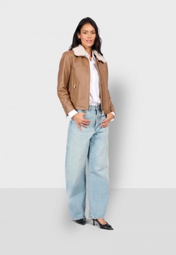 Кожаная куртка