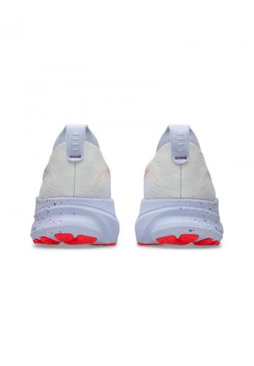 Беговые кроссовки