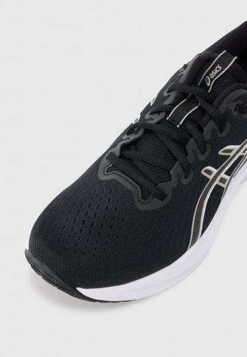 Беговые кроссовки