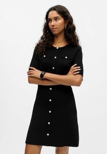 Вязаное платье