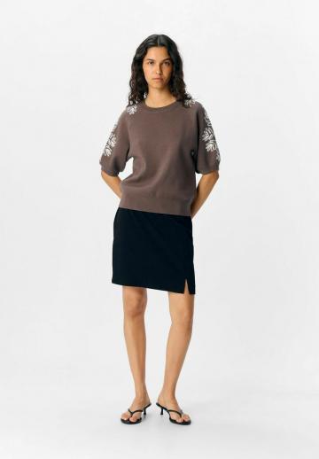 Пуловер с коротким рукавом