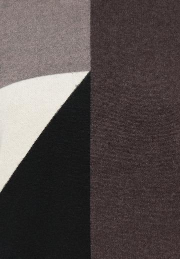 Вязаное платье