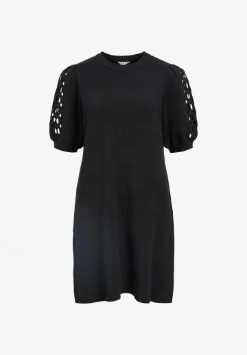 Вязаное платье