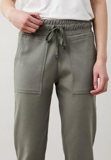 Спортивные штаны