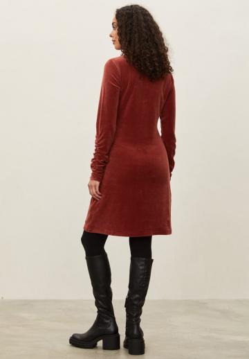 Короткое платье