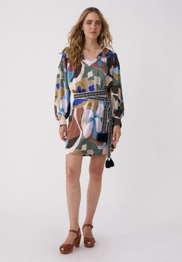 Короткое платье