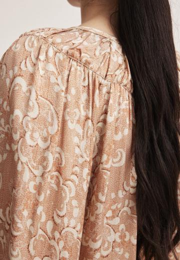 Кружевная блузка