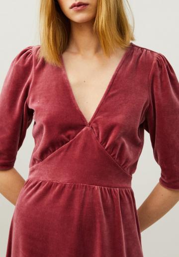 Короткое платье