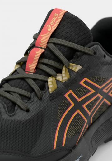 Беговые кроссовки