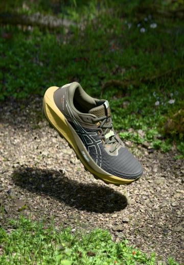 Беговые кроссовки