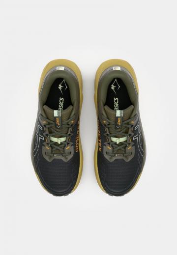 Беговые кроссовки