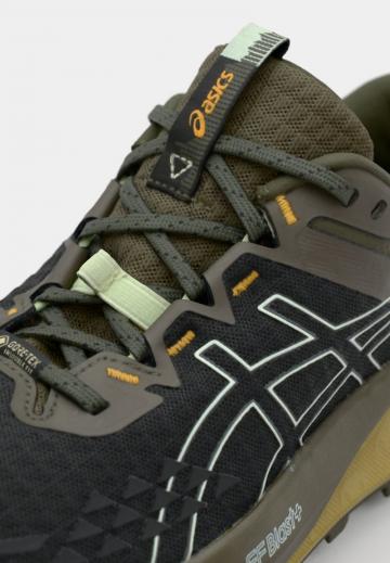 Беговые кроссовки