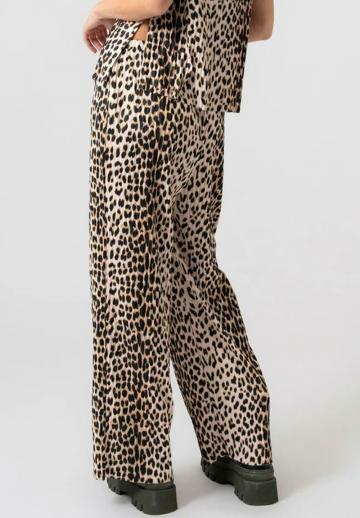 Широкие брюки