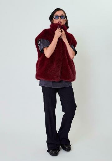 Пуховой жилет