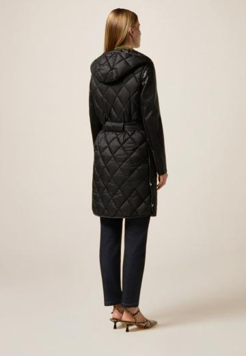 Длинный жилет