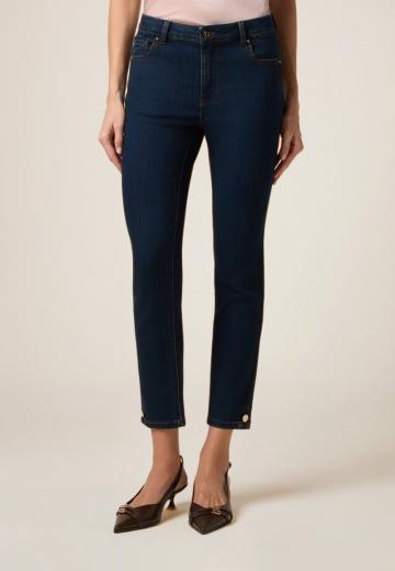 Короткие джинсы