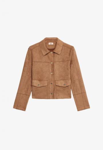 Куртка с накладнымит карманами