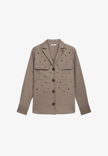 Куртка с накладнымит карманами