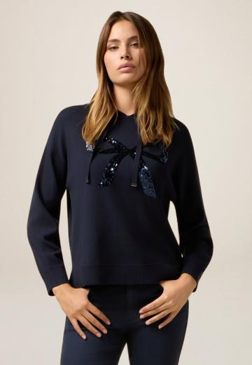 Пуловер с капюшоном