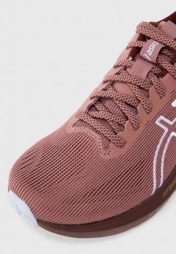 Беговые кроссовки