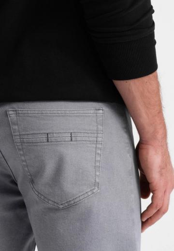 Узкие джинсы