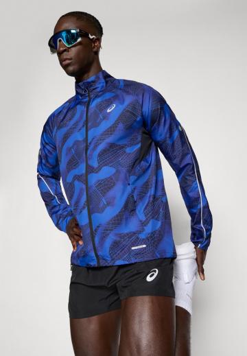 Спортивная куртка