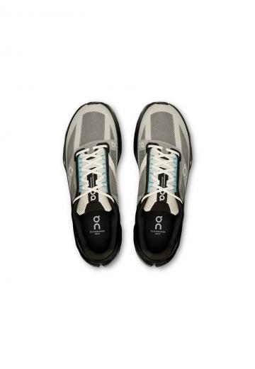 Беговые кроссовки