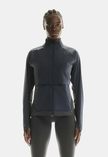 Спортивная куртка