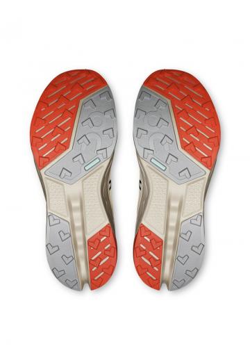 Беговые кроссовки