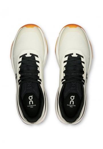 Тренировочные кроссовки