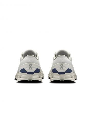 Походная обувь