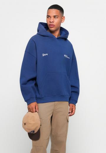 Пуловер с капюшоном