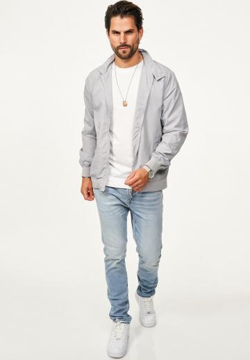 Куртка бомбер