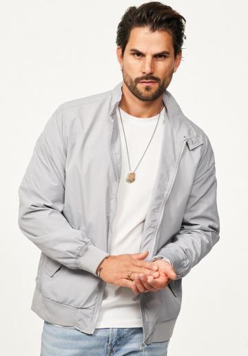 Куртка бомбер