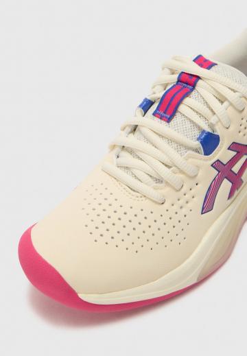 Теннисные кроссовки