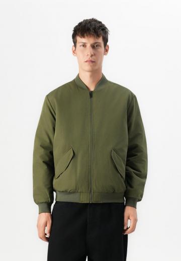 Куртка бомбер