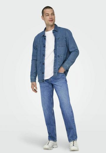 Прямые джинсы