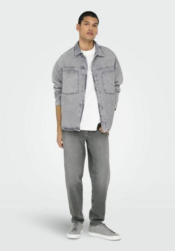 Джинсовая куртка