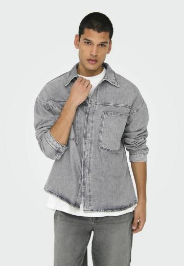 Джинсовая куртка